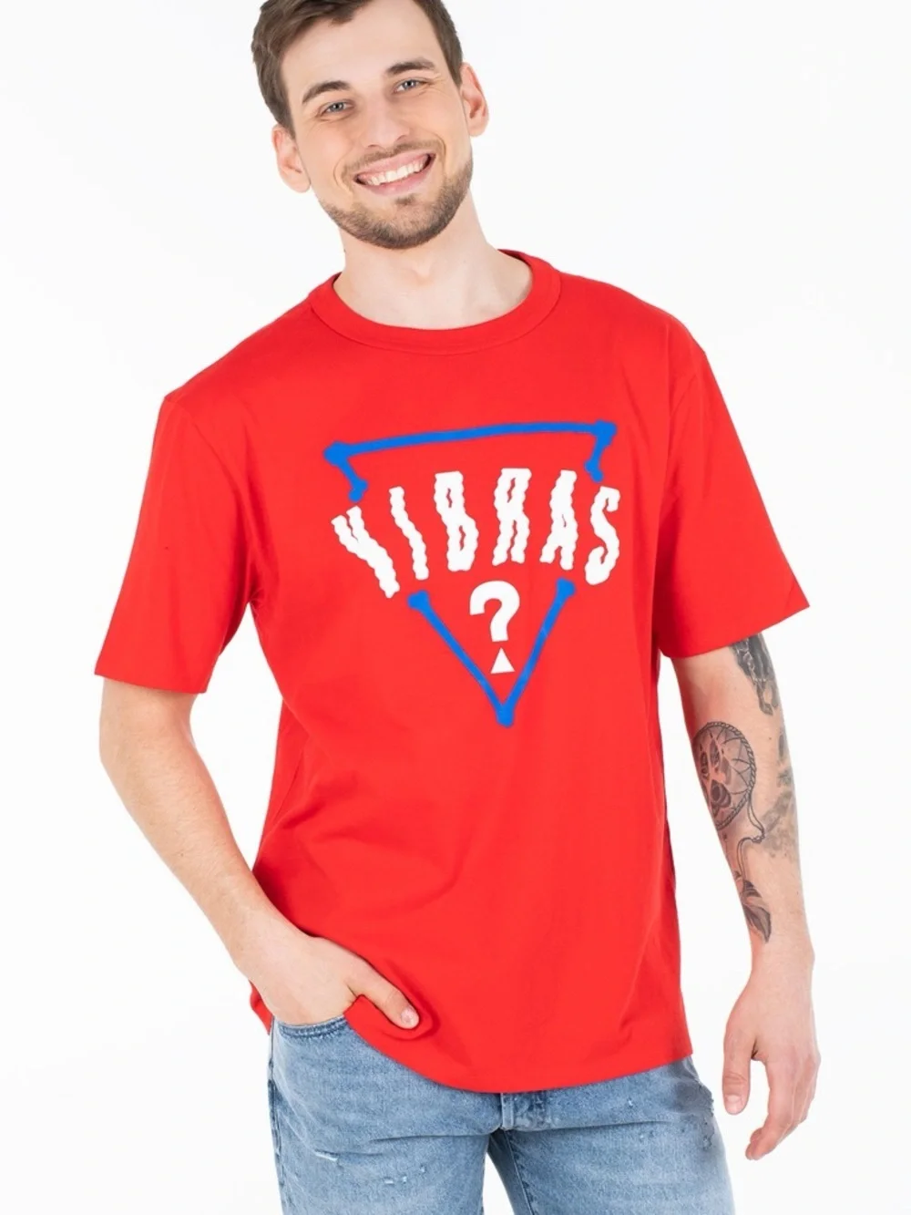 New Guess Red Short-Sleeve Graphic Tee with Blue & White Logo Sz L - Picture 1 of 6